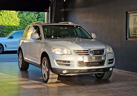 VW Touareg Volkswagen V6 TDI*4Motion*AHK*Xenon*Navi*19"