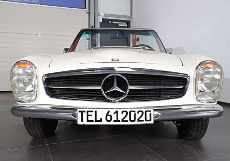 Mercedes-Benz SL 280 Pagode