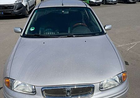 Rover 200 silvetstone