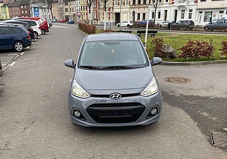 Hyundai i10 FIFA World Cup Edition, erste Hand Topzustand