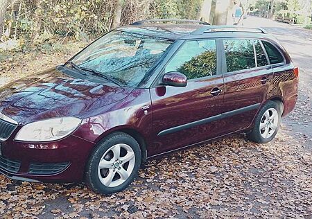 Skoda Fabia II Combi 1.2 TSI Combi FAMILY