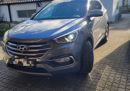 Hyundai Santa Fe blue 2.2 CRDI 4WD Automatik Family+