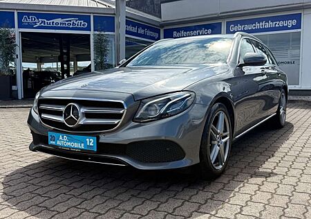 Mercedes-Benz E 220 T-Modell/LED/Navi/Kamera