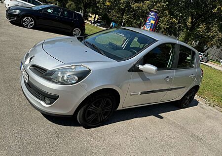 Renault Clio 1.2 16V Campus