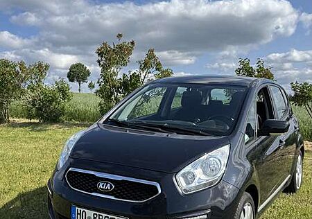 Kia Venga mega Minivan - perfekt für Stadt und Hobby