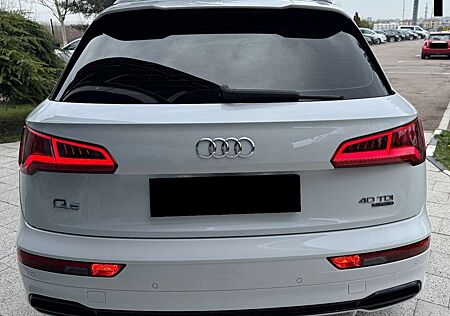 Audi Q5 40 TDI quattro Sport