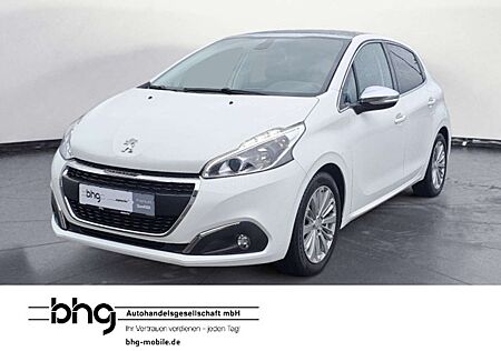 Peugeot 208 PureTech 82 Start & Stop Allure Pano Sitzhzg