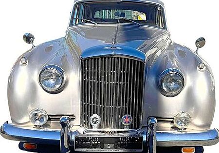 Bentley S1 Standard Steel Saloon