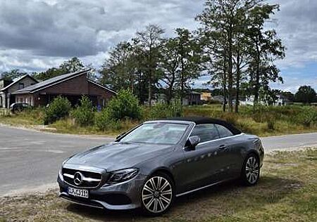 Mercedes-Benz E 220 d Cabrio 9G-TRONIC AMG Line