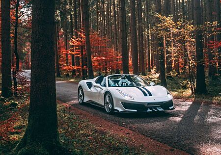 Ferrari 488 GTB 488 Pista Spider