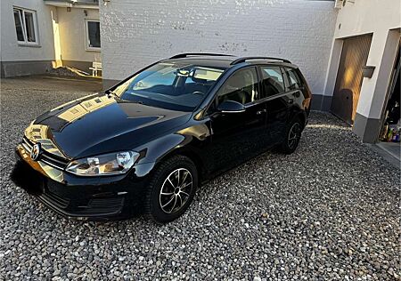 VW Golf Variant Volkswagen 1.6 TDI Trendline