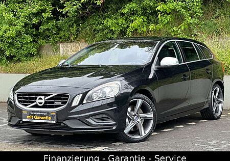 Volvo V60 2.4 D5 R-Design AWD/LEDER/KAMERA/XENON/2HAND