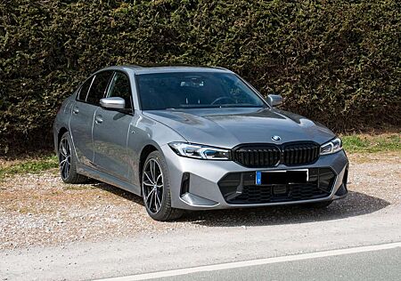 BMW 330 M-Paket
