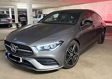 Mercedes-Benz CLA 200 Shooting Brake 7G-DCT AMG Line