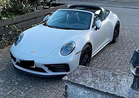 Porsche 992 /911 Targa 4GTS Kreide Appro. 3-27 XPel 1.Han