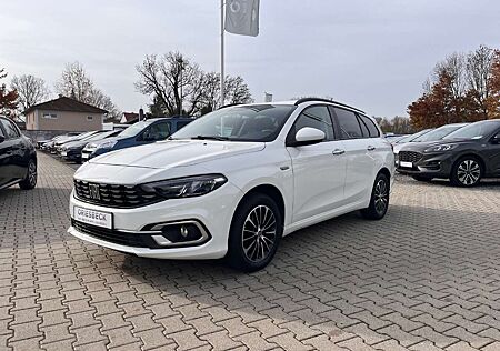 Fiat Tipo Kombi 1.6 Multijet Life *LED Kamera Sitzh.*