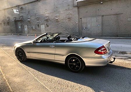 Mercedes-Benz CLK 200 CLK200 Kompressor Cabrio Elegance Vollaustattung