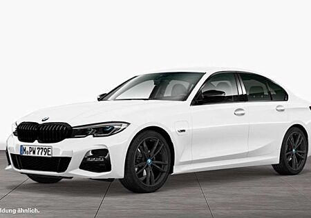 BMW 330 e M Sport Head-Up DAB AHK uvm.