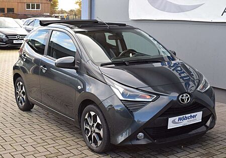 Toyota Others Aygo 1,0-l-VVT-i x-clusiv x-shift,Faltdach,Navi,