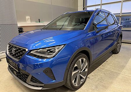 Seat Arona 1,5TSI DSG FR 18´´AHK Alcant. Full LED NAV