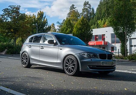 BMW 120i 120 Aut.