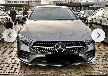 Mercedes-Benz A 220 7G-DCT AMG Line