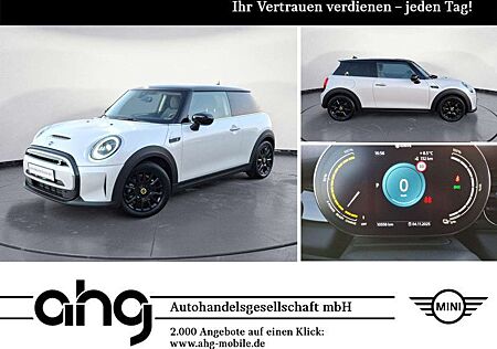 Mini Cooper SE . Classic Trim Navi Sportsitze PDC