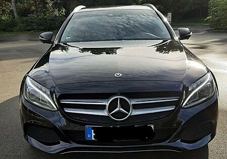 Mercedes-Benz C 220 (BlueTEC) d T Avantgarde StHz, AHK, 360°, PanoDach