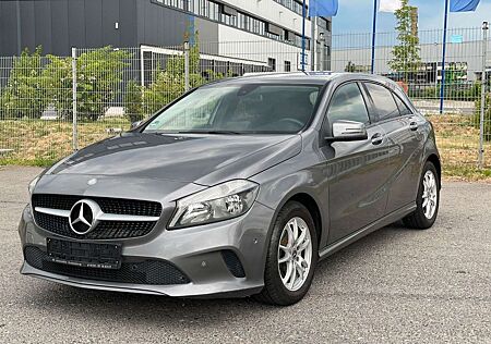 Mercedes-Benz A 180 CDI Automatik PDC SHZ S-Heft