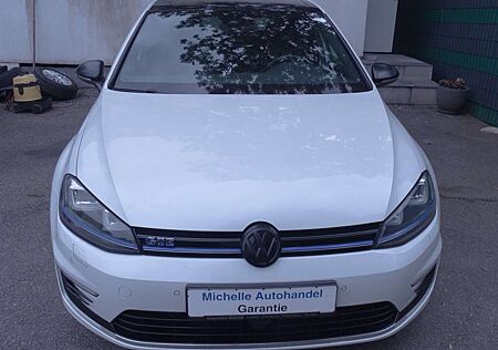 VW Golf GTE Volkswagen GTE
