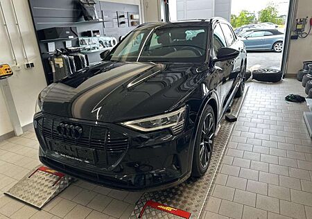 Audi e-tron 55 S LINE ALL-BLACK 21Z./AHK/MATRIX/SHZ
