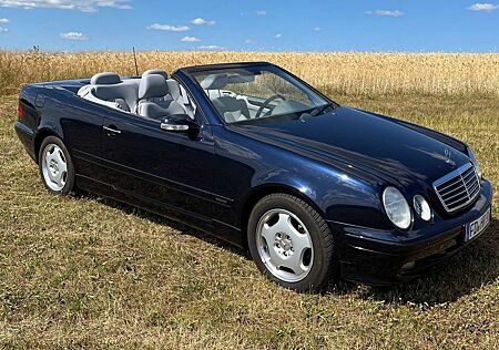 Mercedes-Benz CLK 200 CLK-Klasse Cabrio Kompressor Elegance final editio