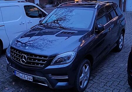 Mercedes-Benz ML 350 CDI BlueTec TÜV Neu