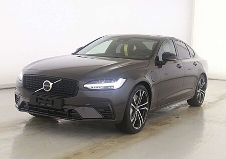 Volvo S90 Ultimate Dark T8 20''LM B&W Pano Luftf. 360kam Sta