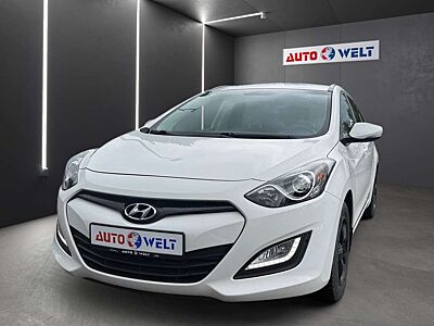 Hyundai i30 Kombi 1.4 Style Sitzheizung AHK Kamera