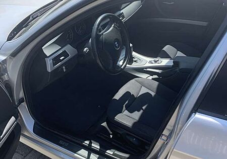 BMW 320d 320