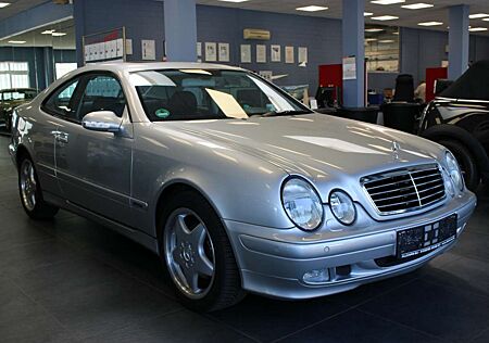 Mercedes-Benz CLK 320 1.HAND - TOP YOUNGTIMER -