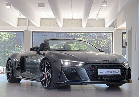 Audi R8 Spyder 5.2 RWD Laser/B&O/Nappa/Schalensitze