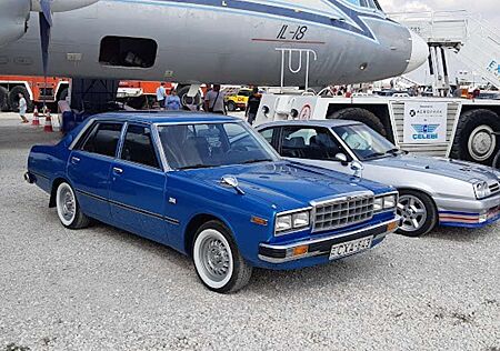 Nissan Laurel 200L