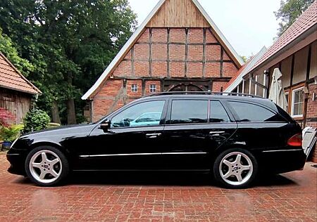 Mercedes-Benz E 220 T CDI Automatik Avantgarde DPF