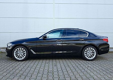 BMW 520 d Luxury Line (Individual/Head-Up/Kamera)