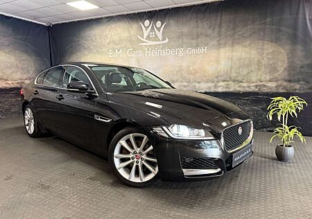Jaguar XF 25t Portfolio AWD Pano Business Meridian 1.Hd