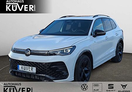 VW Tiguan Volkswagen R-Line 1.5 TSI DSG Navi+ACC+Pano+Matrix