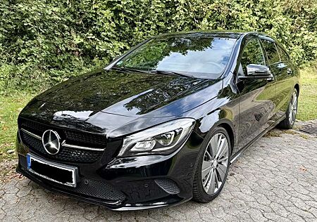 Mercedes-Benz CLA 180 Shoot. brake, Top, Automatik, 67.000 km