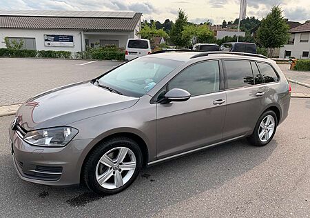 VW Golf Variant Volkswagen Golf VII Variant Diesel 1.6 BlueTDI DSG Comfortlin