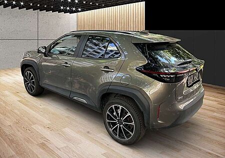 Toyota Yaris Cross 1,5 Hybrid Navi Kamera Alu Tel