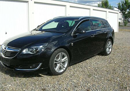 Opel Insignia Sports Tourer OPC Line 4x4-Navi-Pano-Leder-Klima
