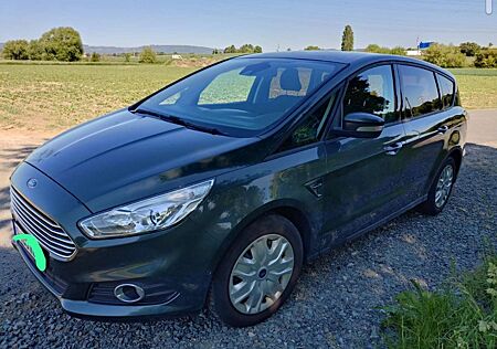 Ford S-Max 1.5 Eco Boost Start-Stopp Trend
