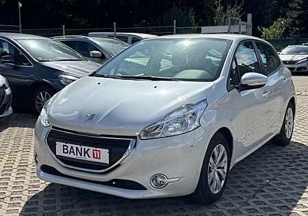Peugeot 208 1,2i*Klimaanlage