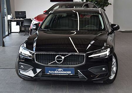 Volvo V60 D3 Momentum Pro Geartronic LED~LiveC~ACC~RFK